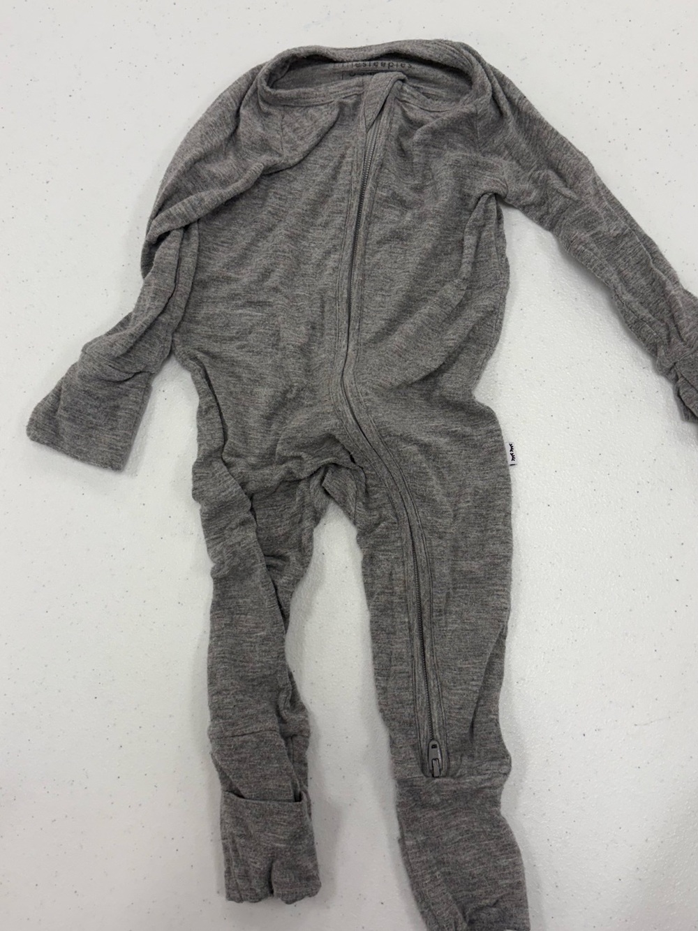 Kids Long-Sleeve Gray One-Piece Zip Romper